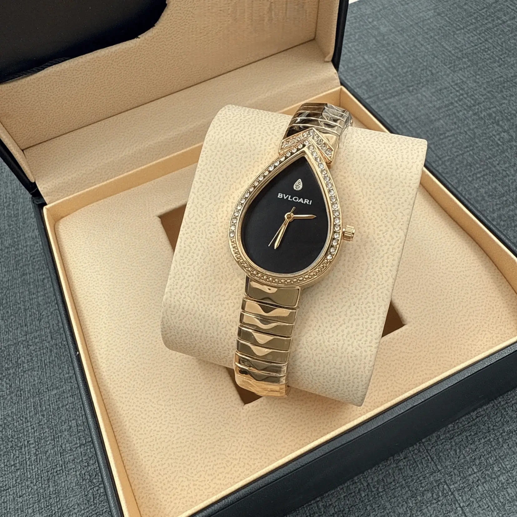 Bvlgari Serpenti Head watch