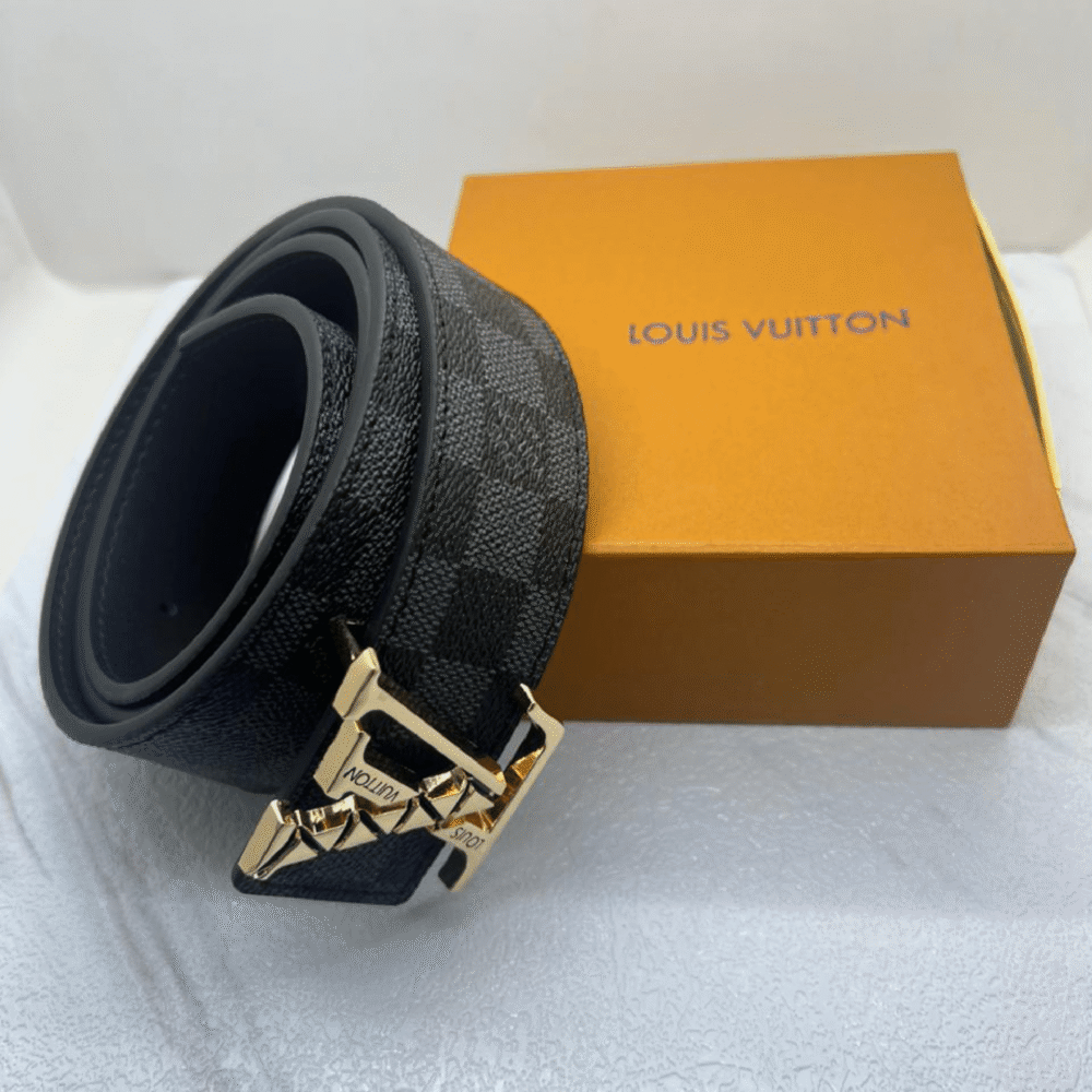 Louis Vuitton checkered leather Belt