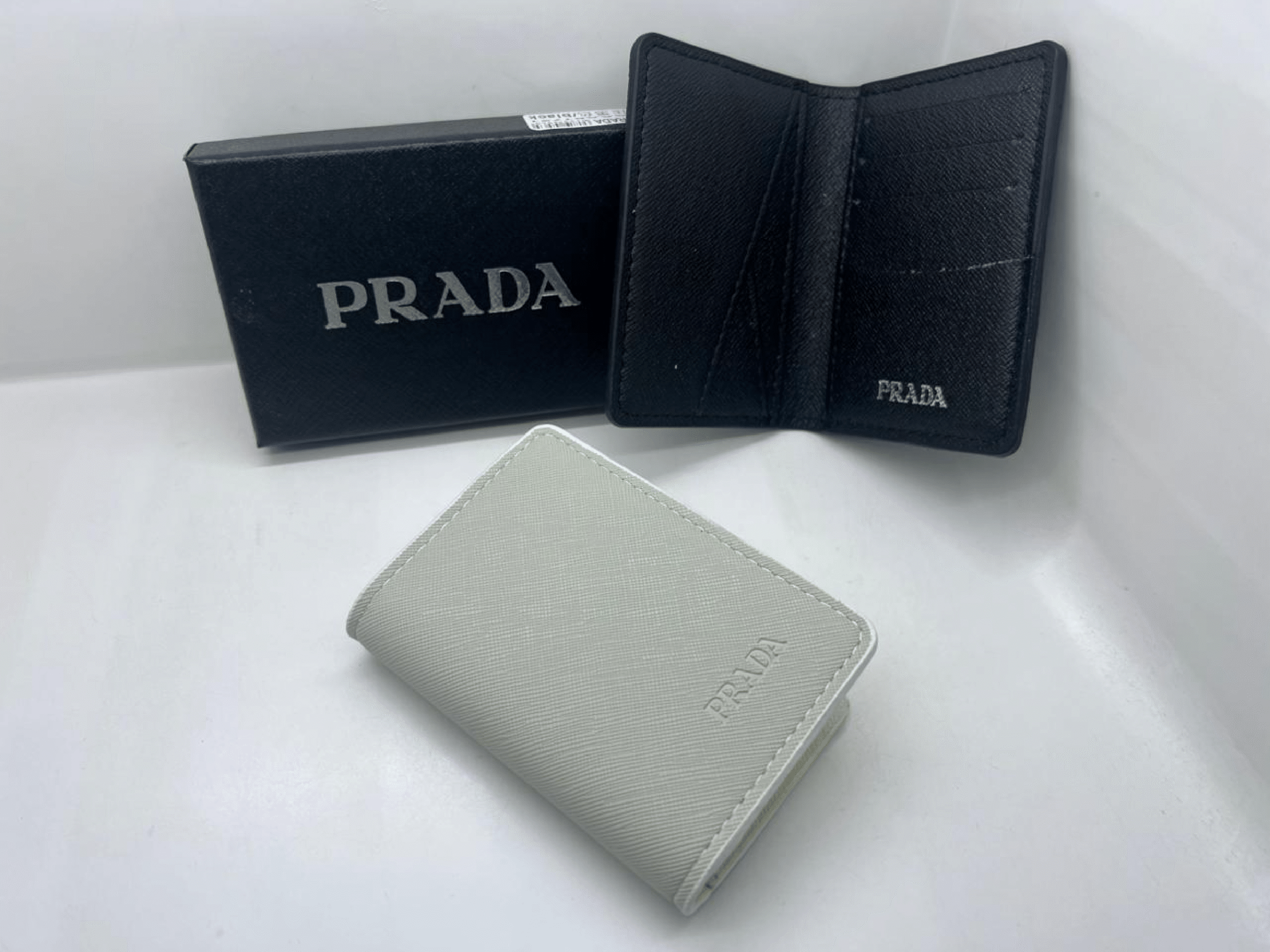 Prada saffiano leather wallet